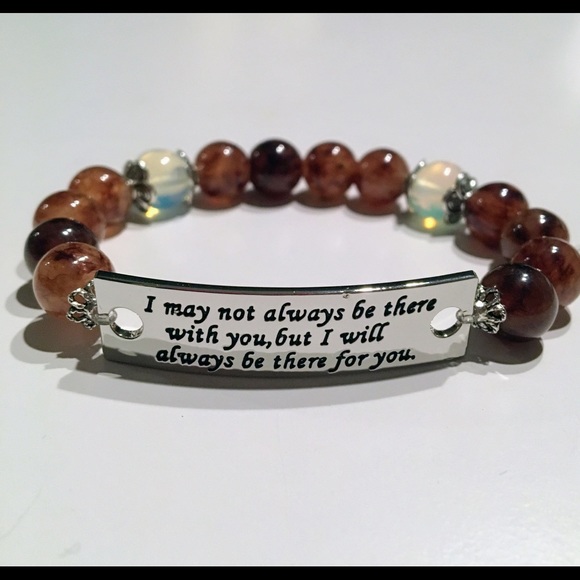 Handcrafted message bracelet with brown jade beads - Picture 2 of 3